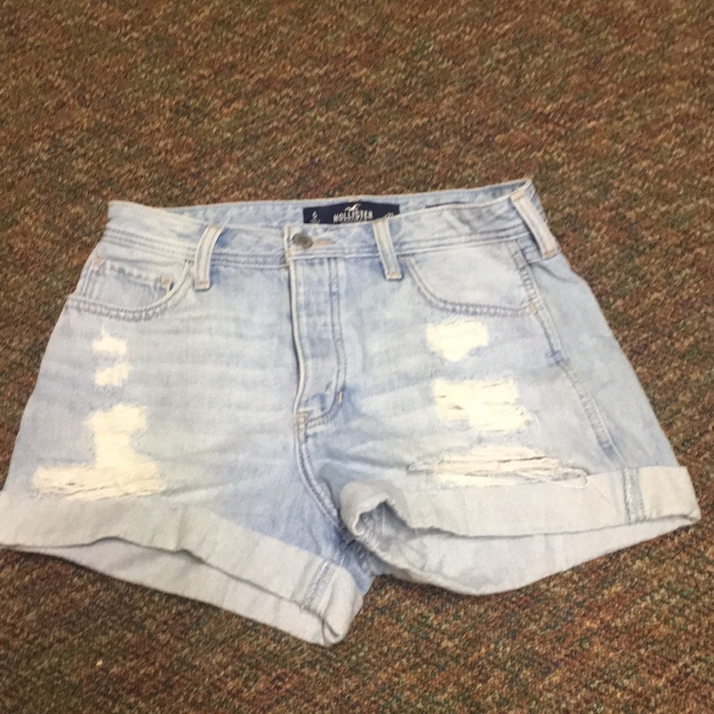 Hollister high rise boyfriend shorts